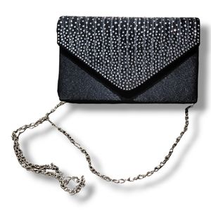 5 for $25 🔥 Milisente Rhinestone Clutch